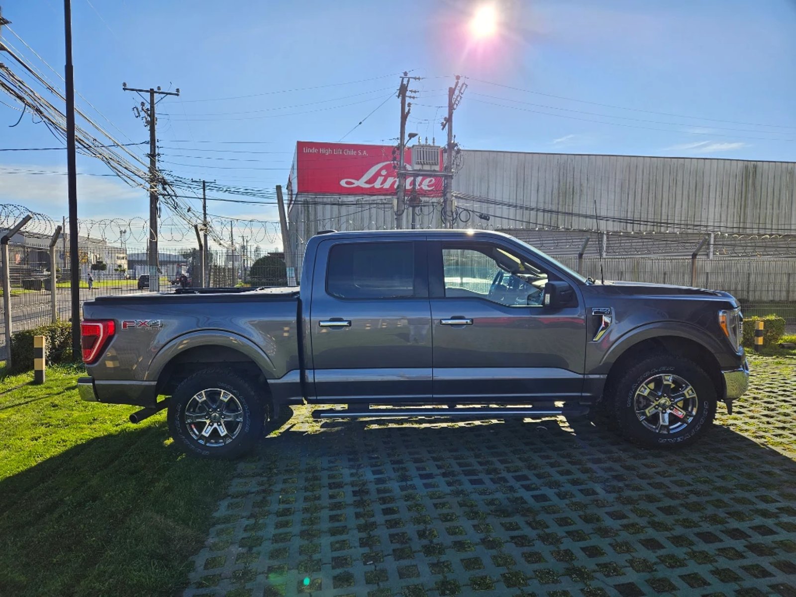 Ford F-150 2024 - Imagen 4 de 20