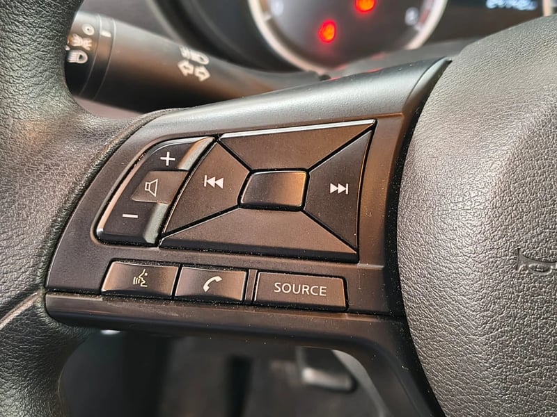 Nissan Versa 2025 - Imagen 12 de 20