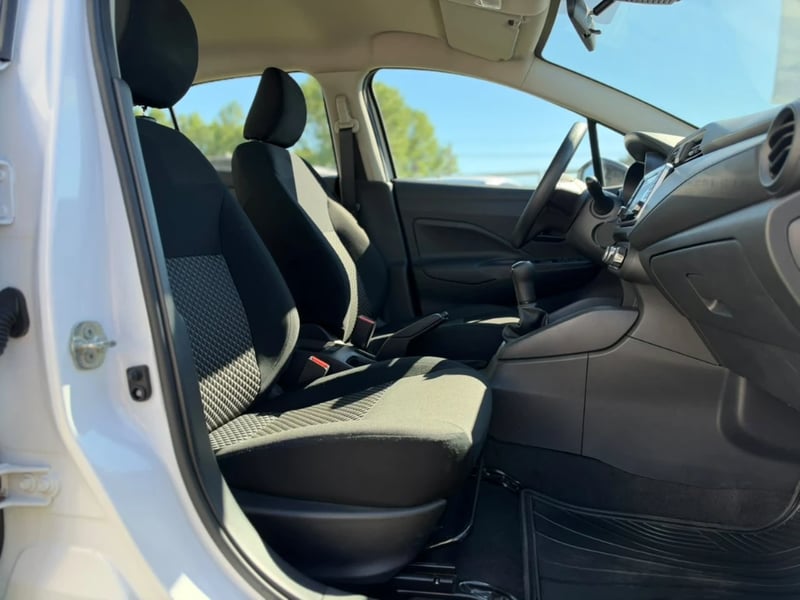 Nissan Versa 2025 - Imagen 19 de 20