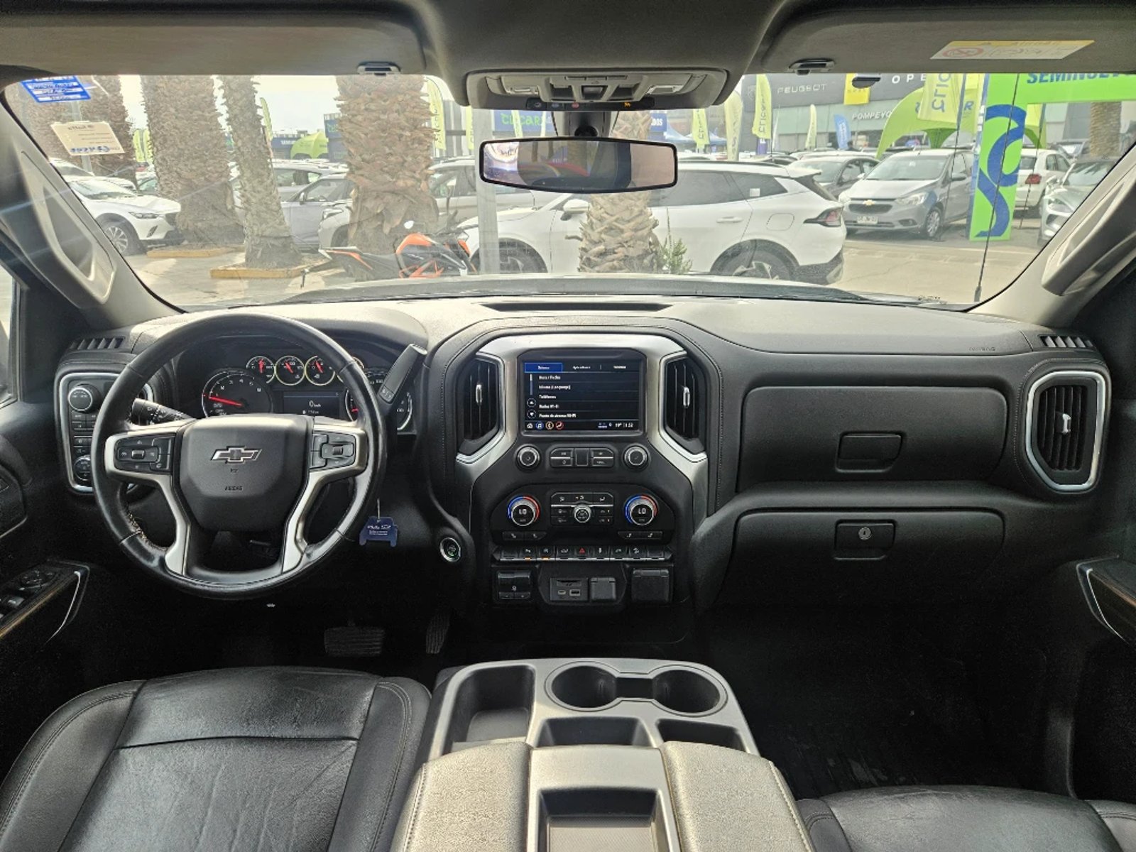 CHEVROLET SILVERADO 5.3 LT TRAILBOSS Z71 4X4 AT 4P 2021 - Imagen 13 de 20