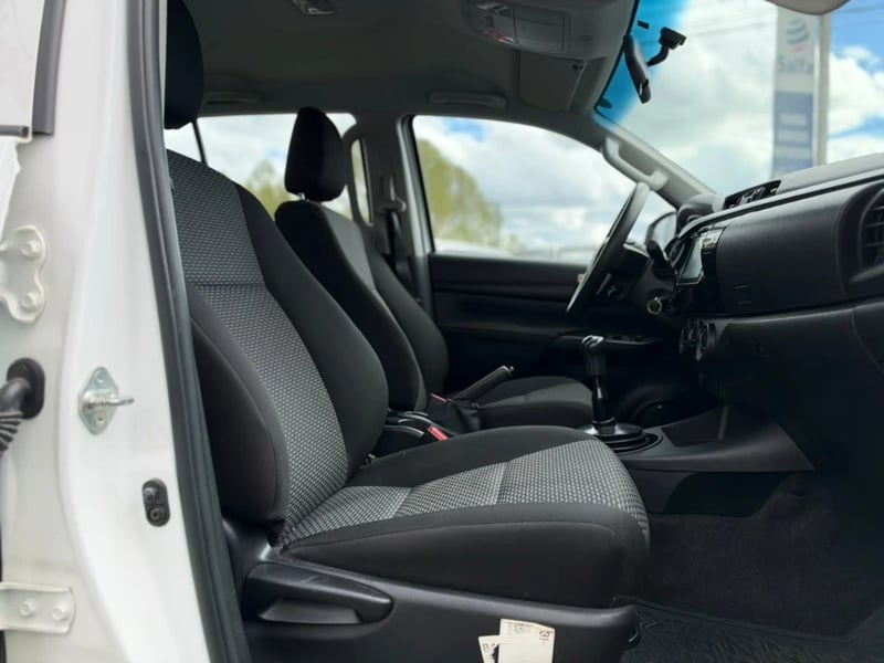 Toyota Hilux 2025 - Imagen 19 de 20
