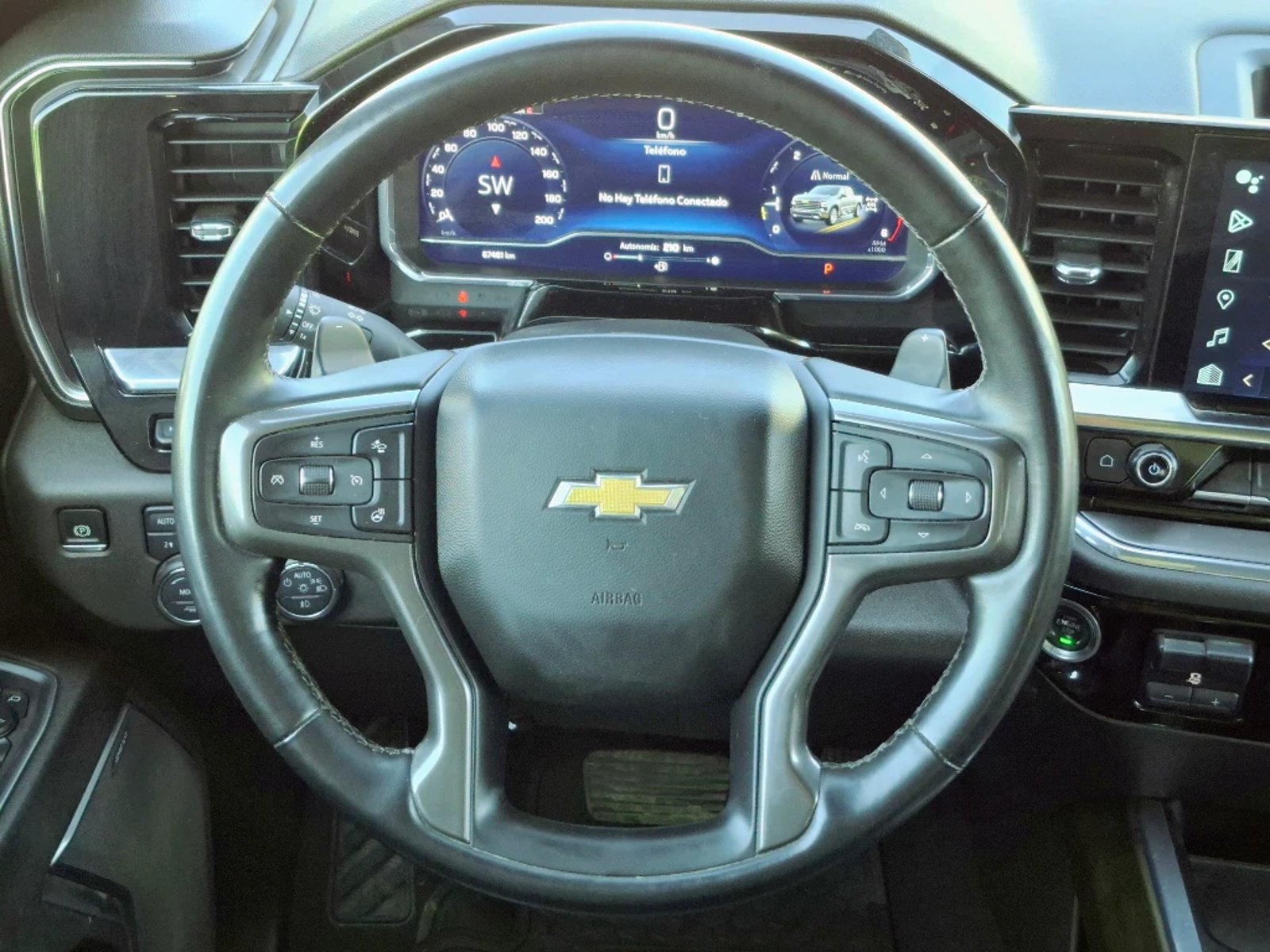 Chevrolet Silverado 2025 - Imagen 13 de 20