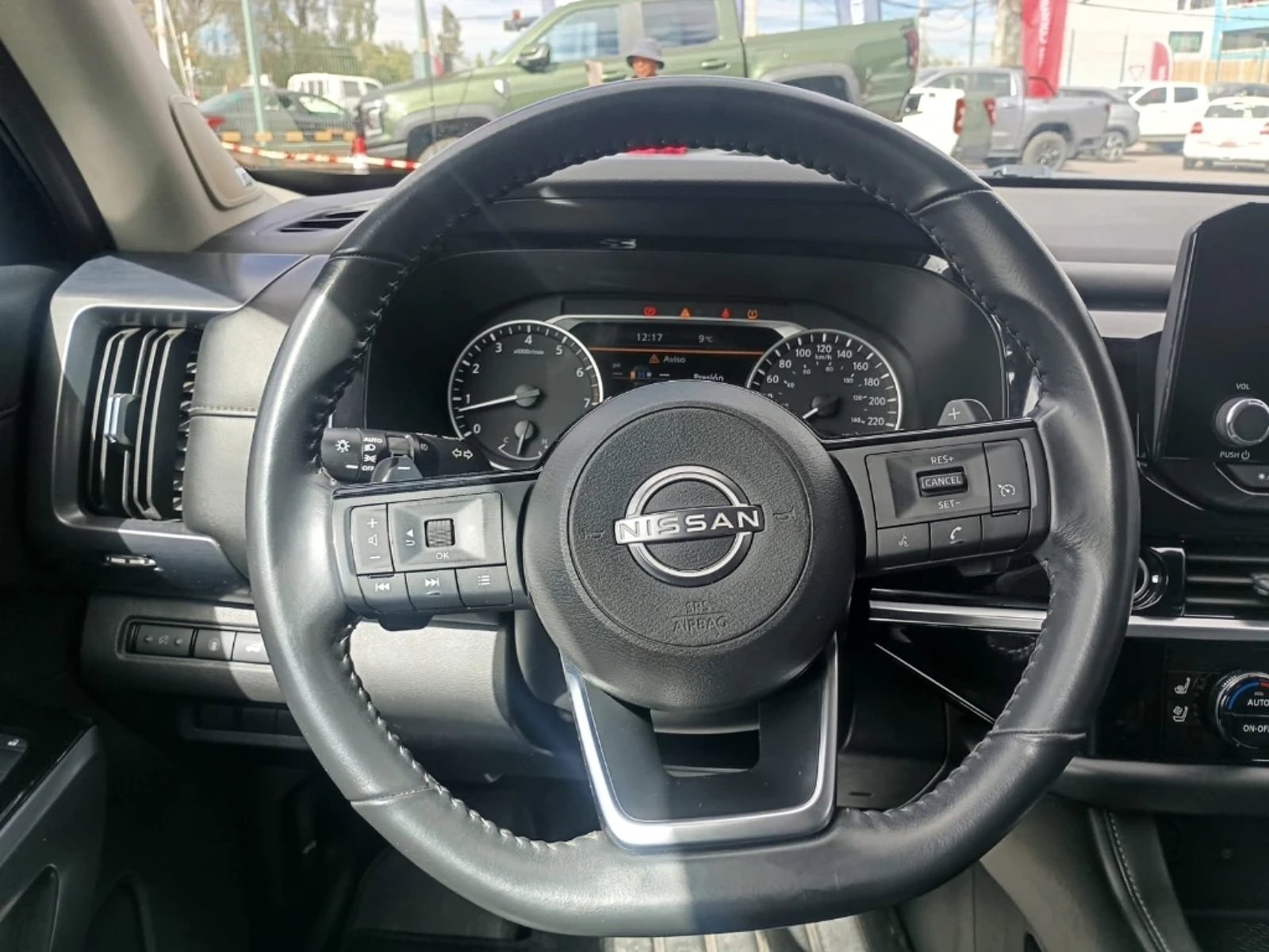 Nissan Pathfinder 2024 - Imagen 14 de 20