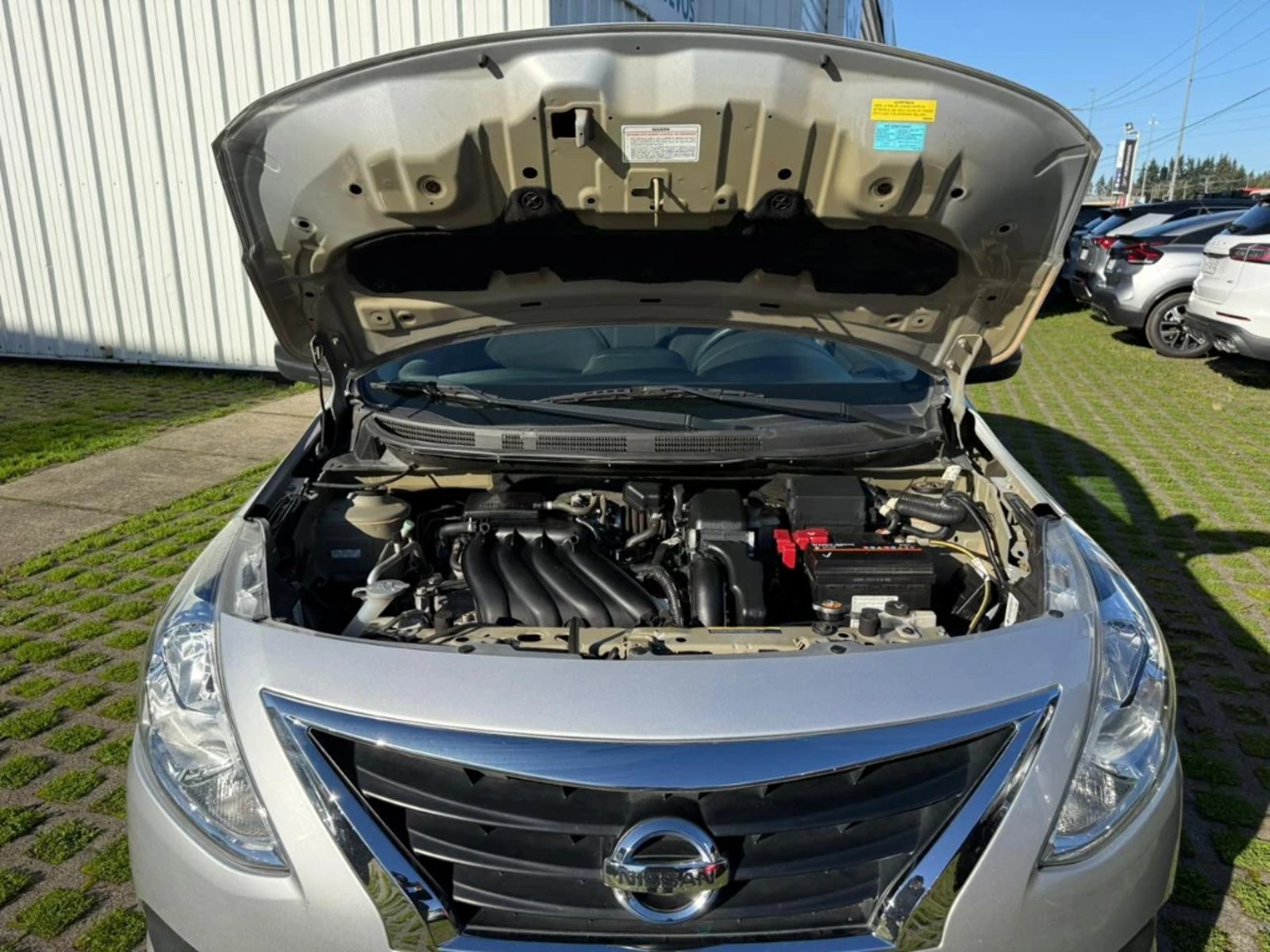 Nissan Versa 2022 - Imagen 10 de 20