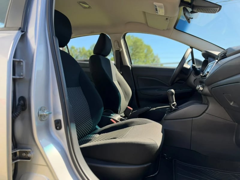 Nissan Versa 2025 - Imagen 18 de 20