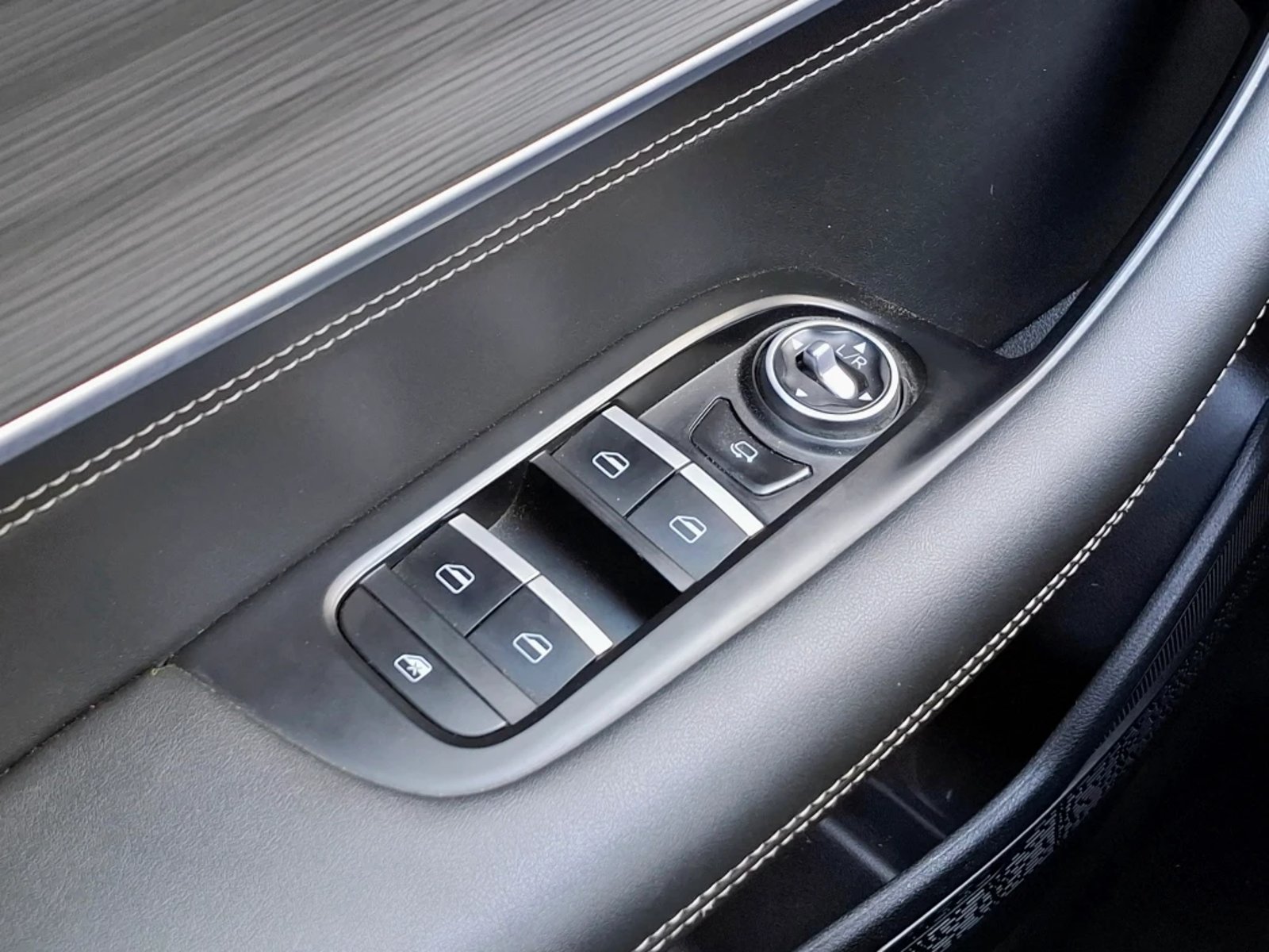 Chery TIGGO 8 PRO MAX 2.0L AWD AUTOMATICA 2023 - Imagen 11 de 20