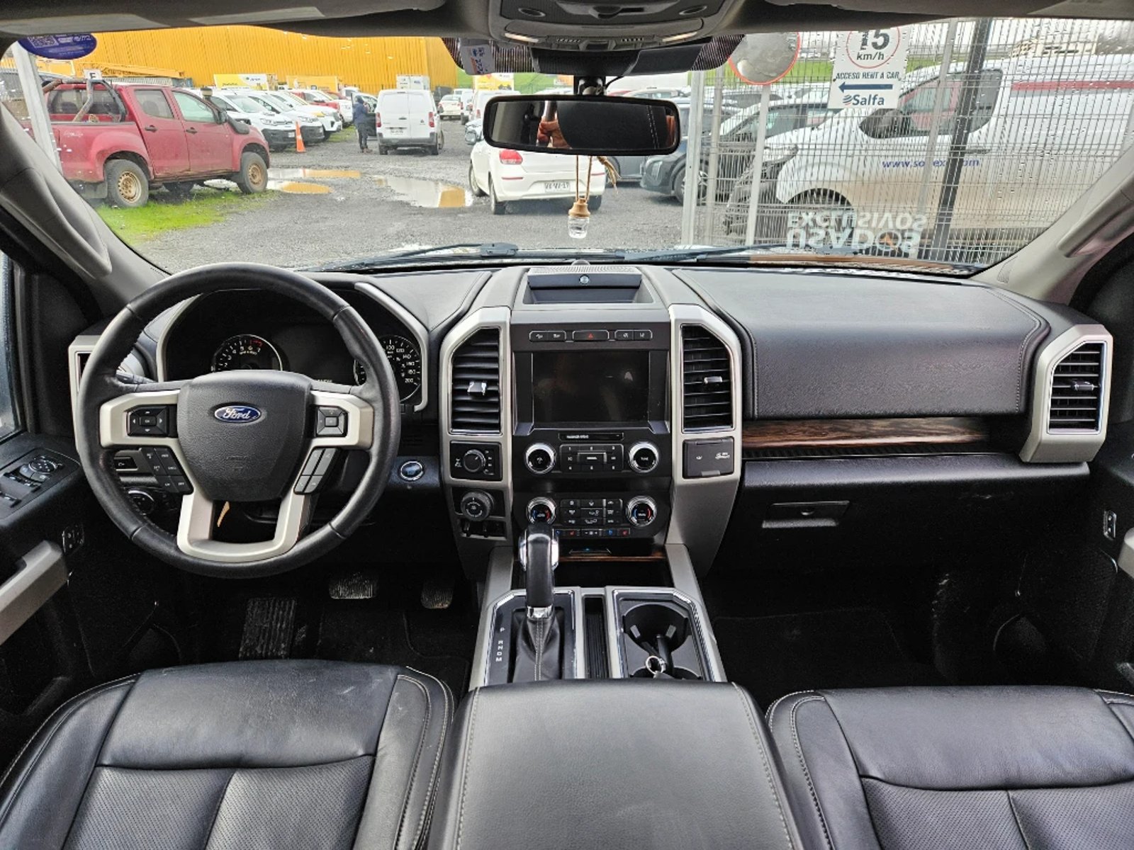 Ford F-150 2021 - Imagen 10 de 20