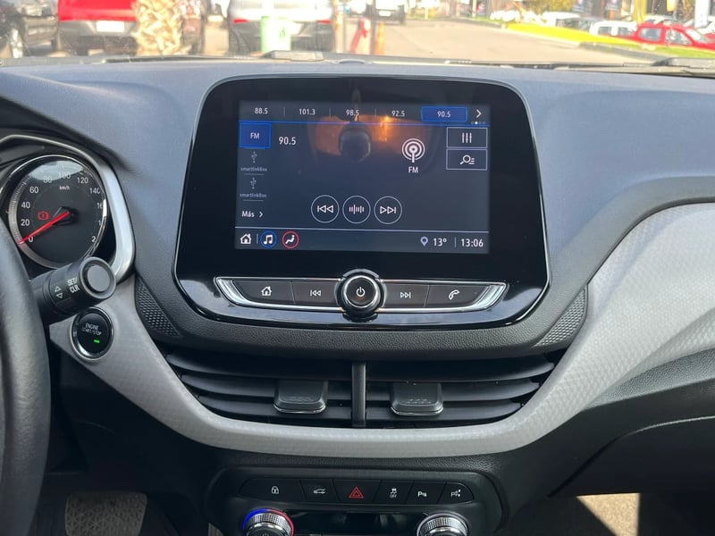 Chevrolet Onix 2023 - Imagen 18 de 20
