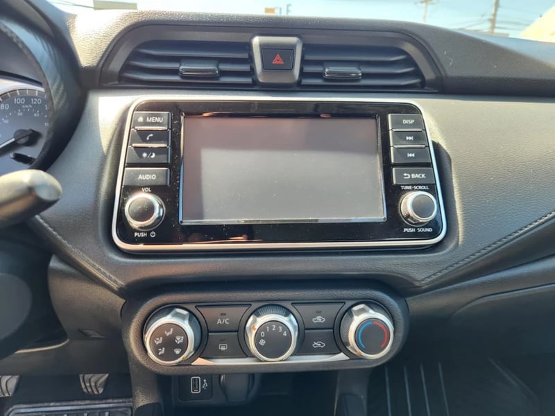 Nissan Versa 2025 - Imagen 12 de 20