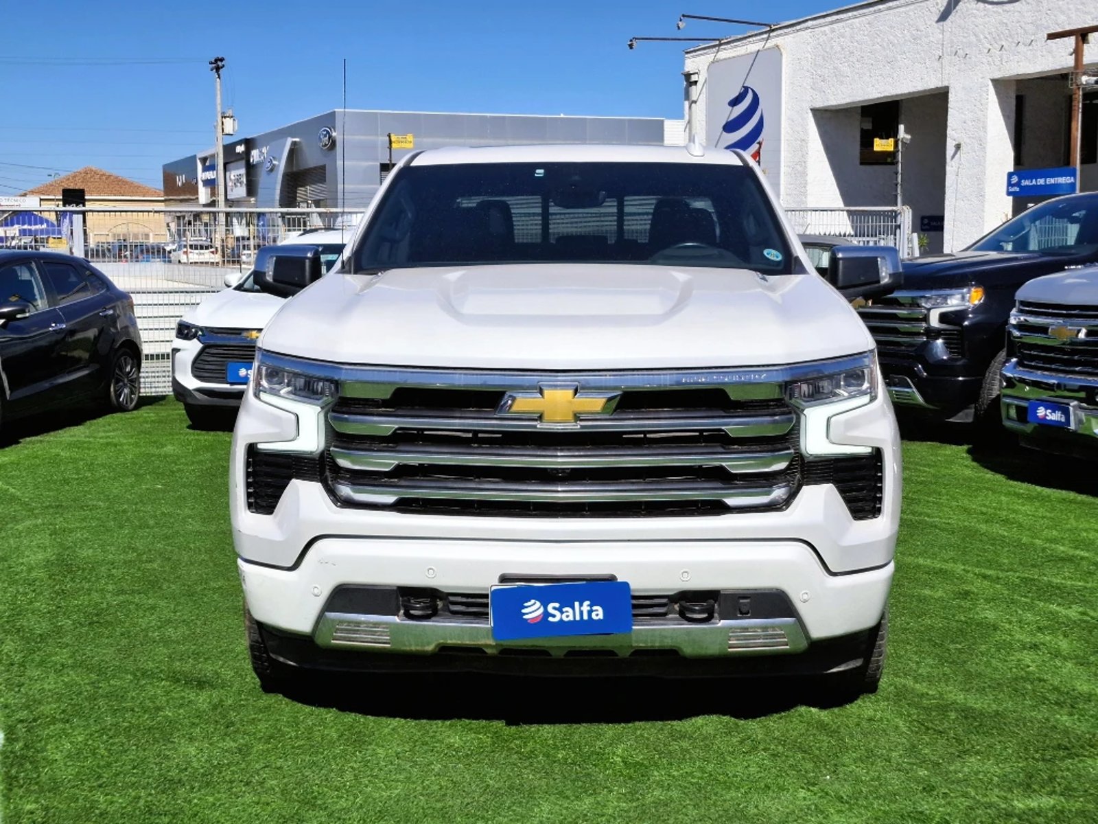 Chevrolet Silverado 2025 - Foto 2 de 20