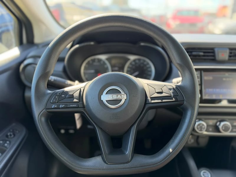 Nissan Versa 2025 - Imagen 11 de 20