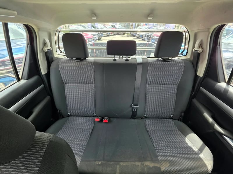Toyota Hilux 2020 - Imagen 16 de 19