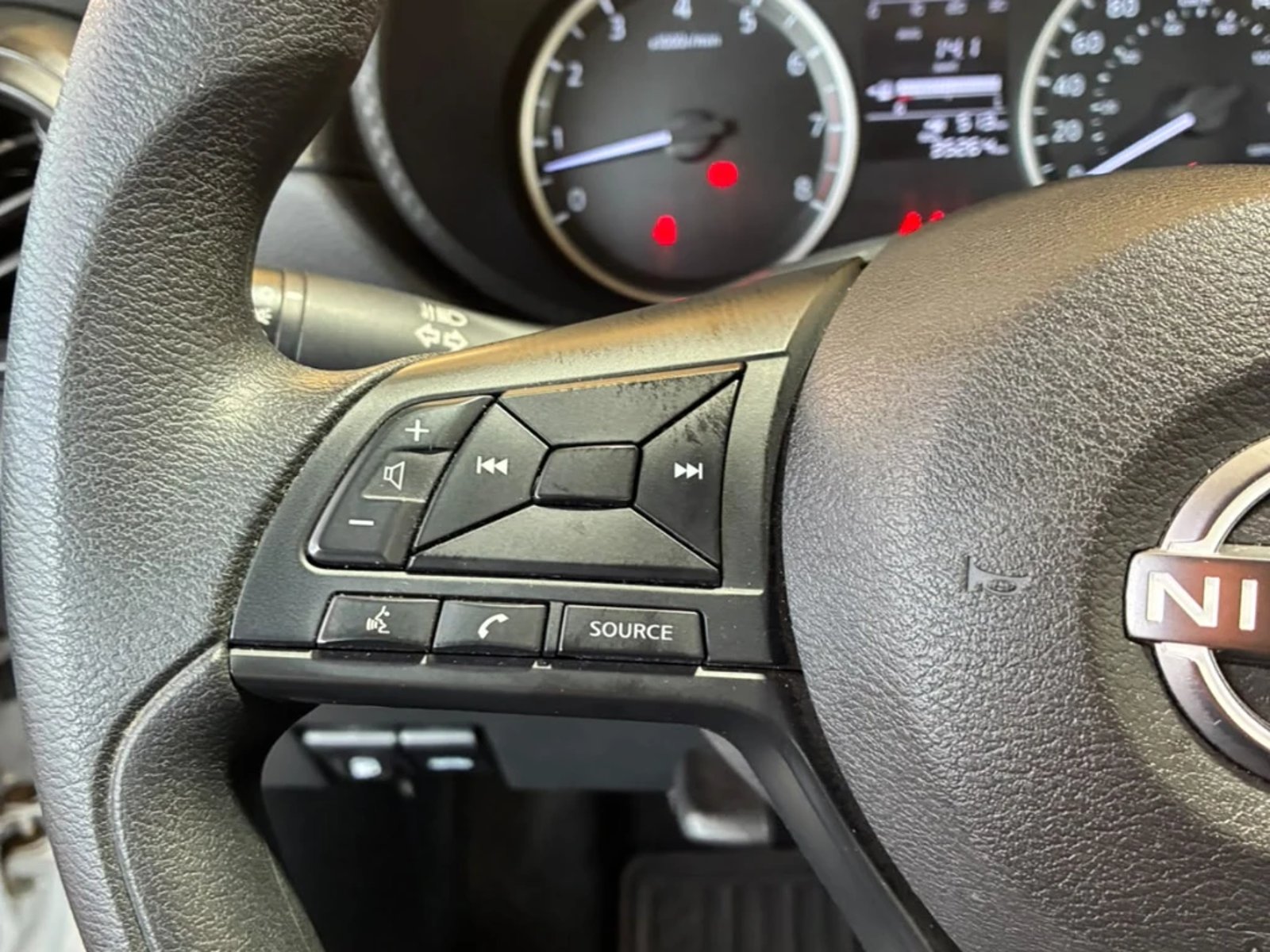 Nissan Versa 2025 - Imagen 13 de 20