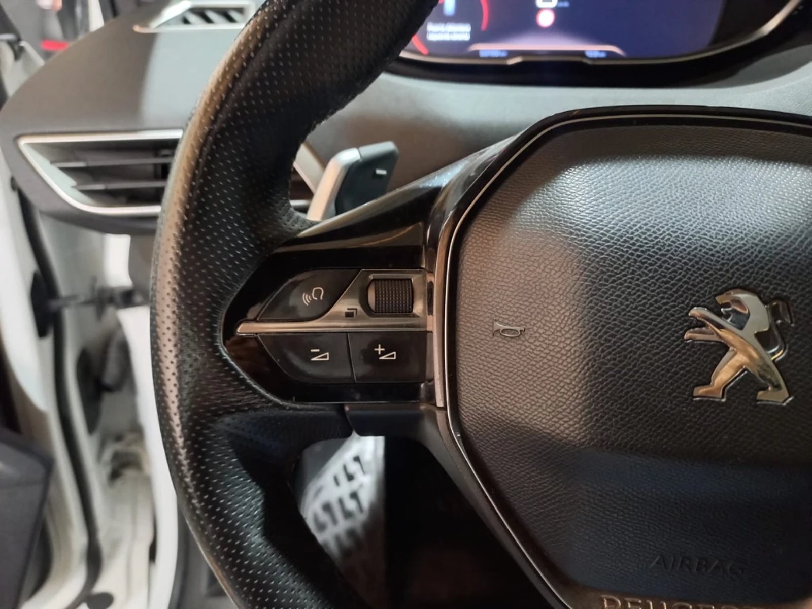 Peugeot 3008 2019 - Imagen 16 de 20