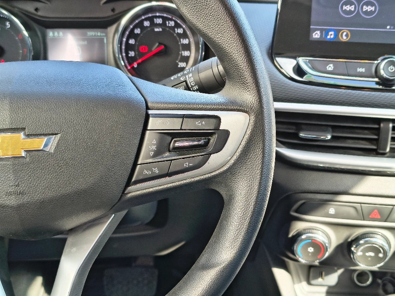 Chevrolet Tracker 2025 - Imagen 18 de 20