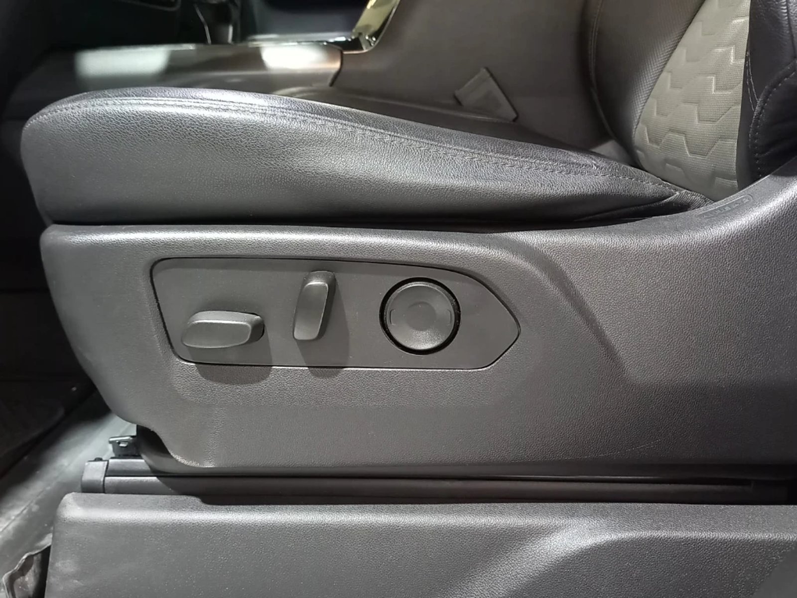 Chevrolet Silverado 2023 - Imagen 14 de 20