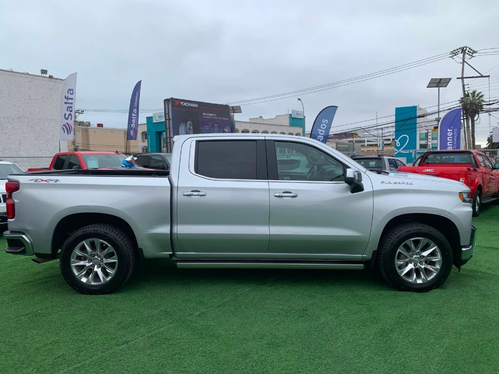 Chevrolet Silverado 2022 - Foto 4 de 18