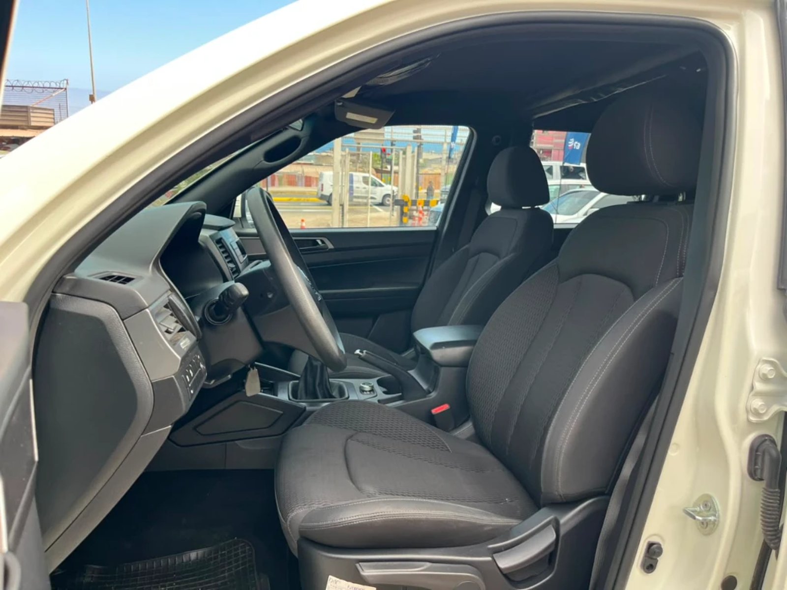 SsangYong Musso 2024 - Imagen 14 de 18