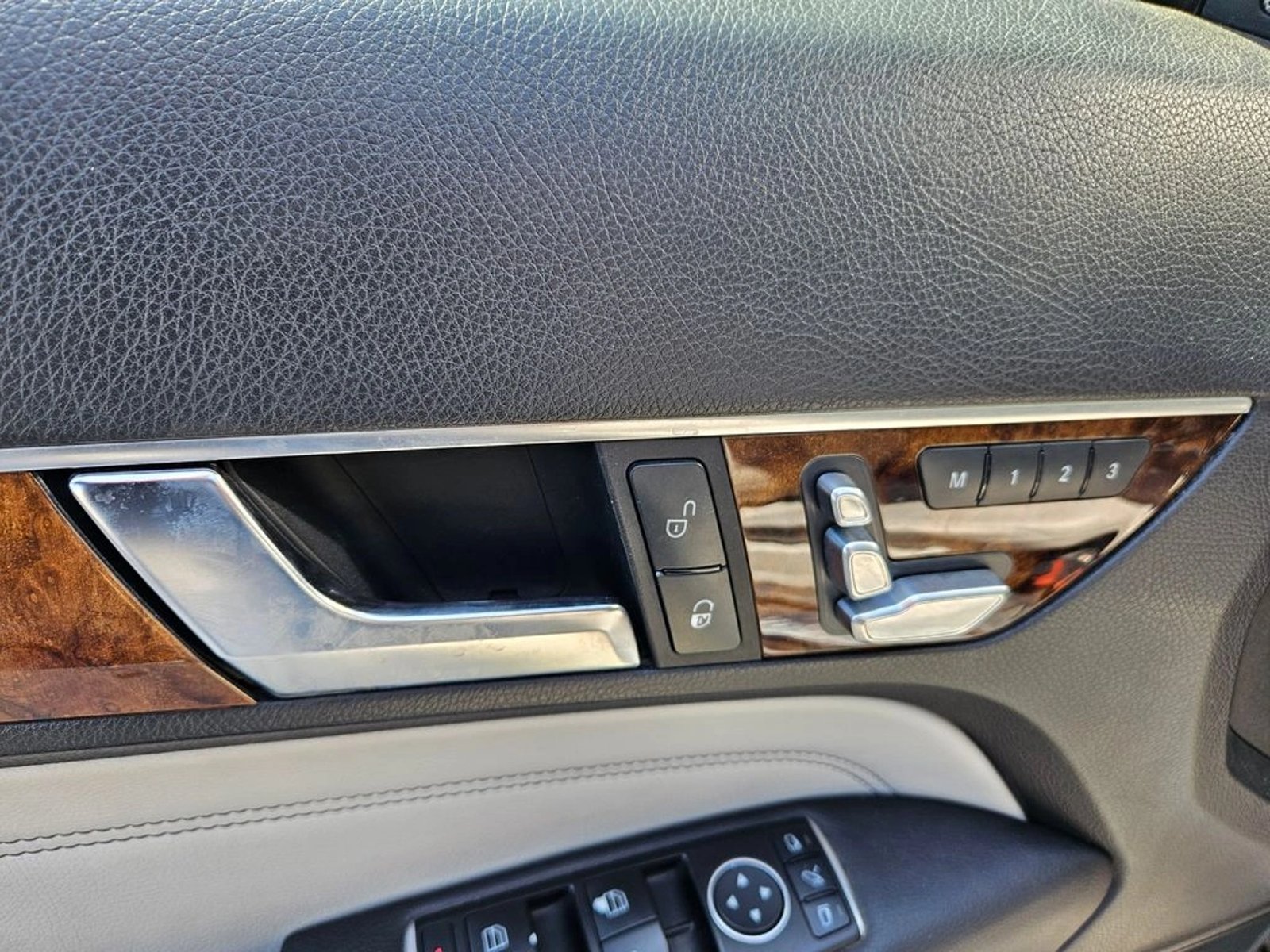Mercedes-Benz E 400 3.0 COUPE AT 2P 2017 - Imagen 12 de 20