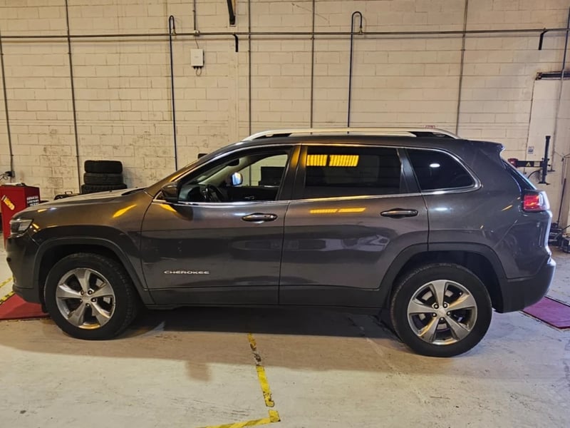 Jeep Cherokee 2019 - Imagen 9 de 20