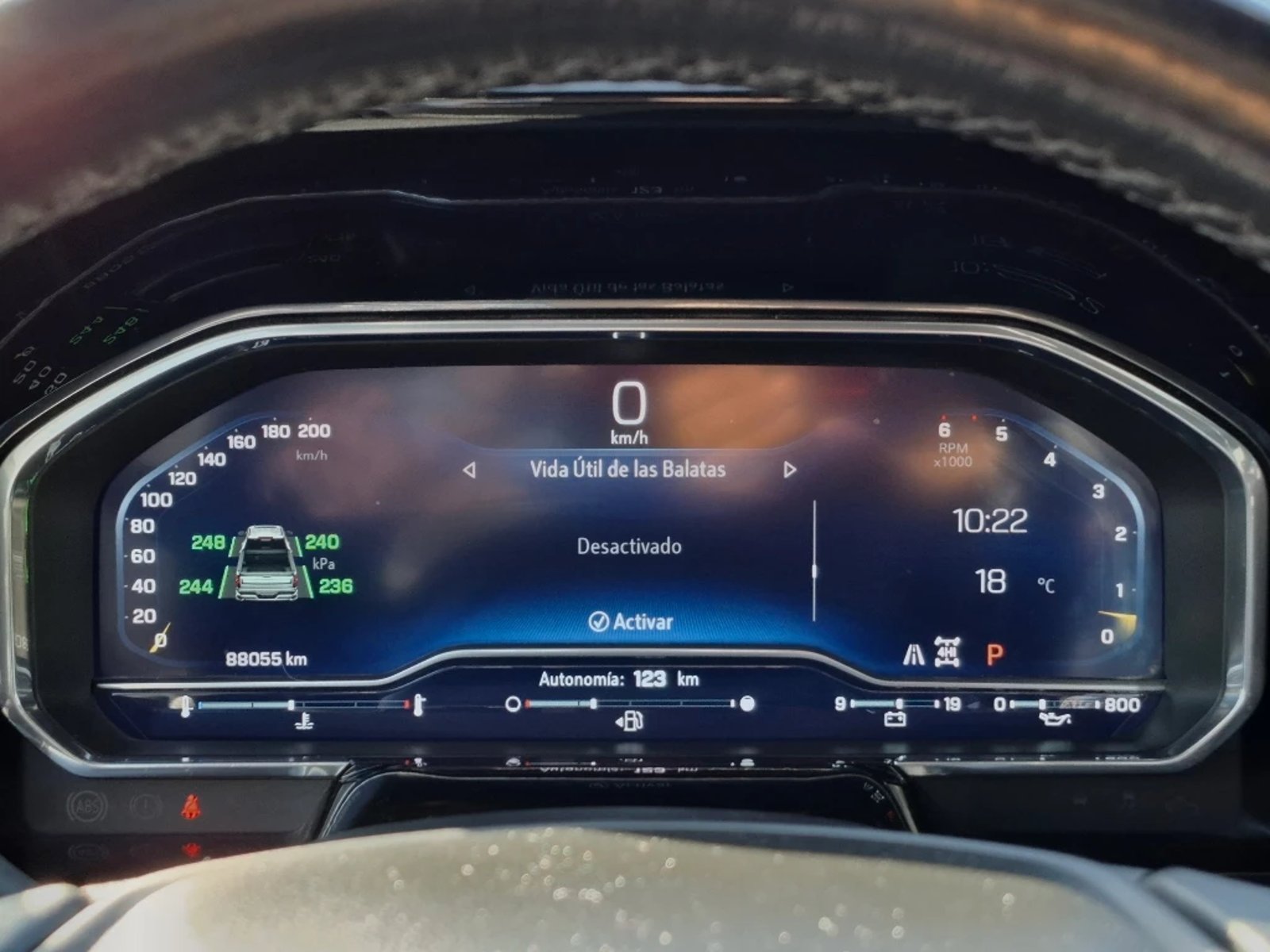 Chevrolet Silverado 2023 - Imagen 17 de 20