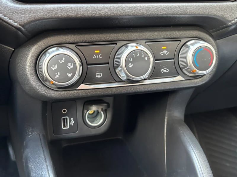 Nissan Versa 2025 - Imagen 17 de 20