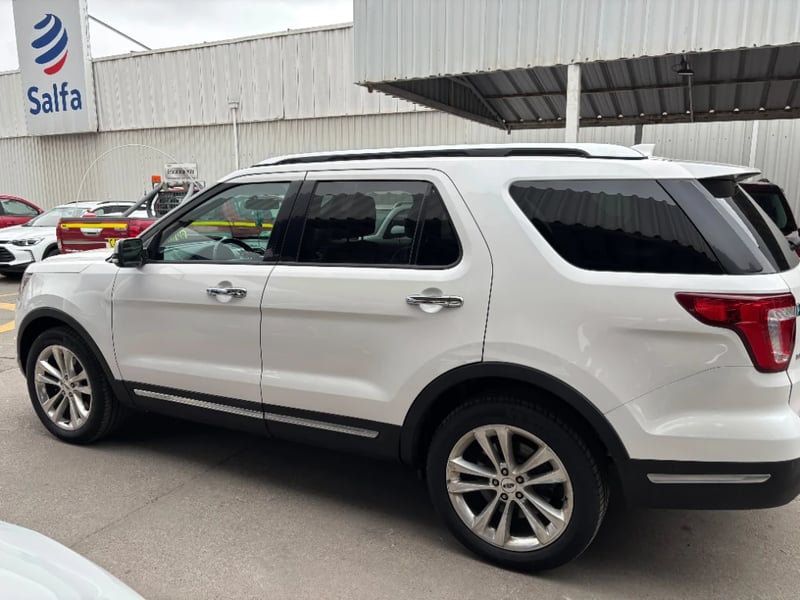 Ford Explorer 2019 - Imagen 8 de 20