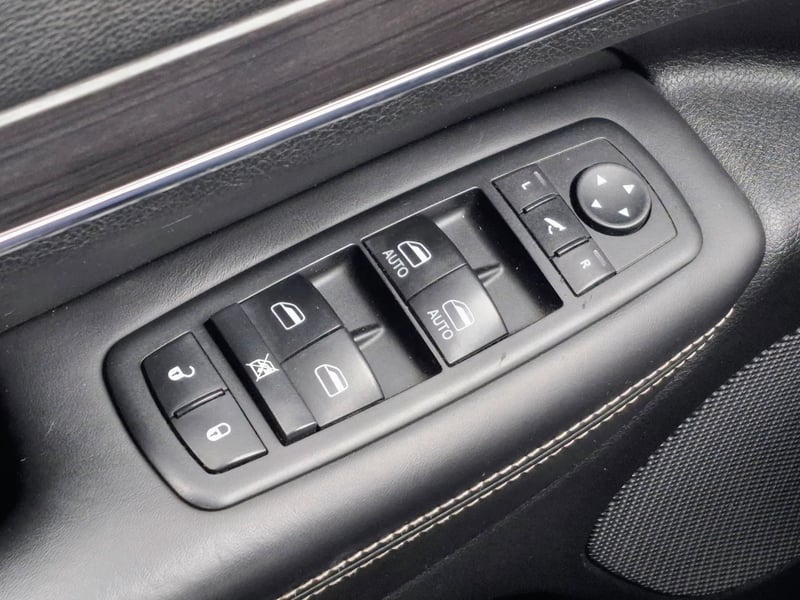 Jeep Grand cherokee 2015 - Imagen 12 de 20