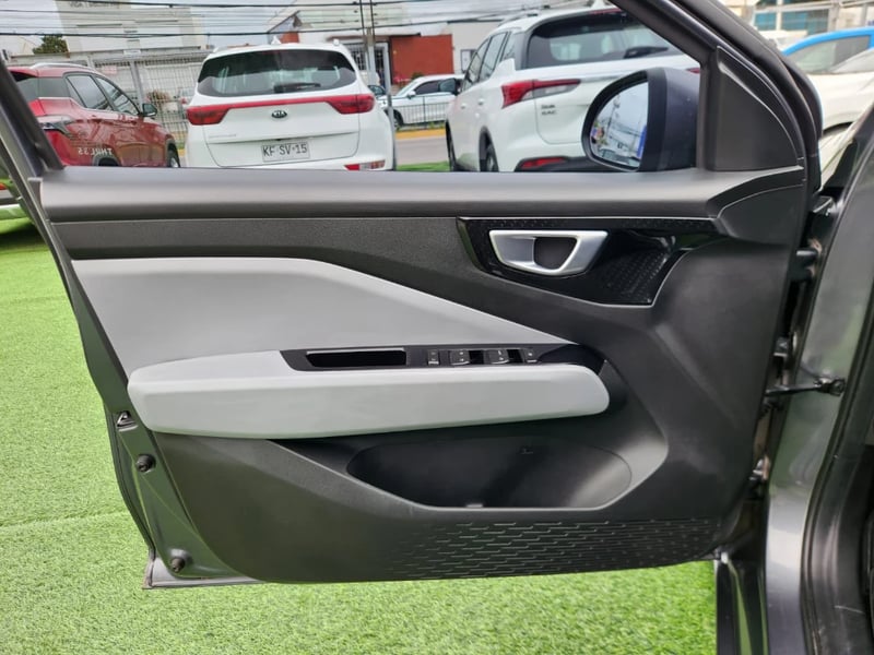 Chevrolet Sail 2024 - Imagen 13 de 20