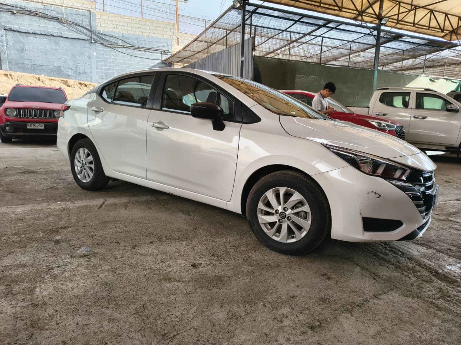 Nissan Versa 2025 - Imagen 3 de 20