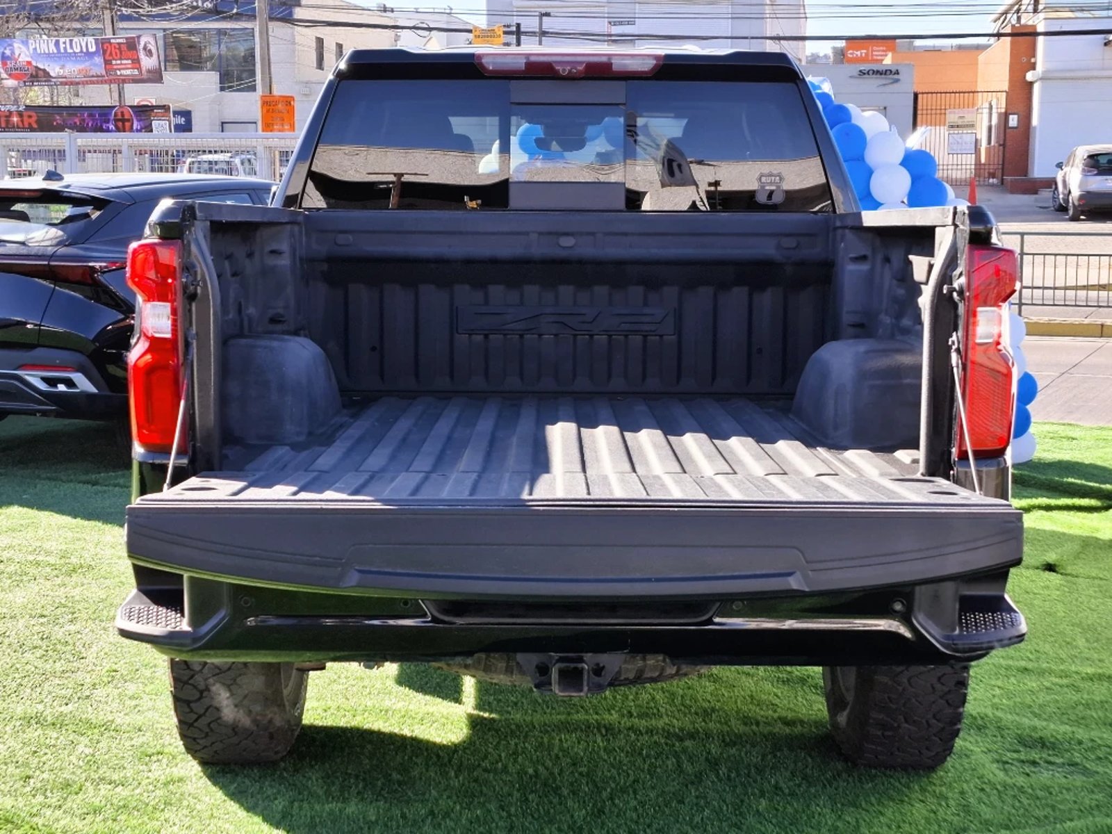 Chevrolet Silverado 2023 - Imagen 9 de 20
