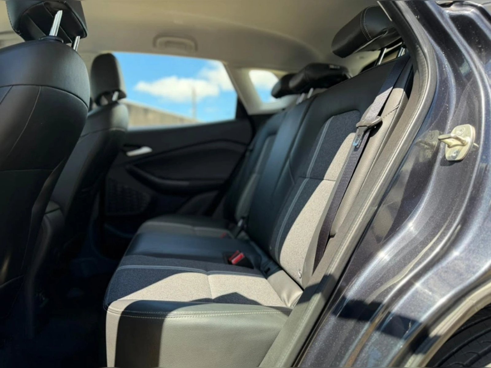 Chevrolet Tracker 2025 - Imagen 12 de 18