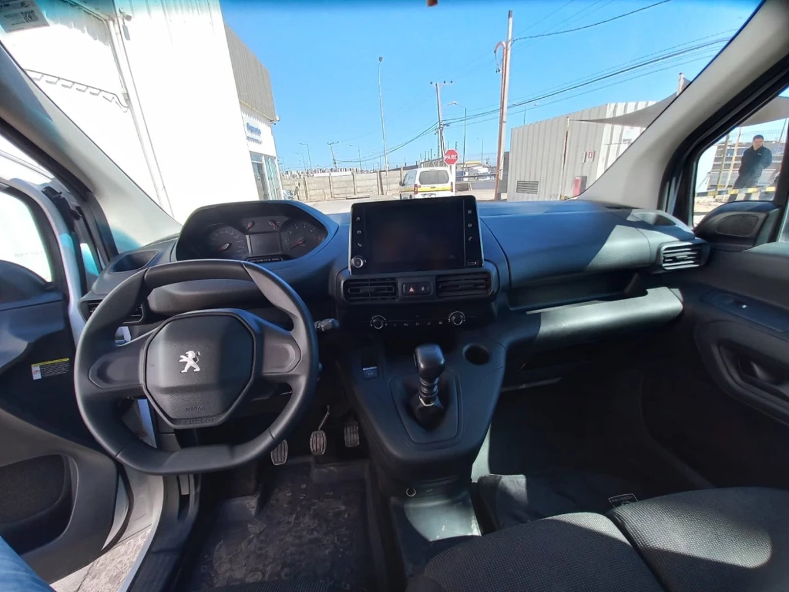 Peugeot Partner 2024 - Imagen 15 de 20