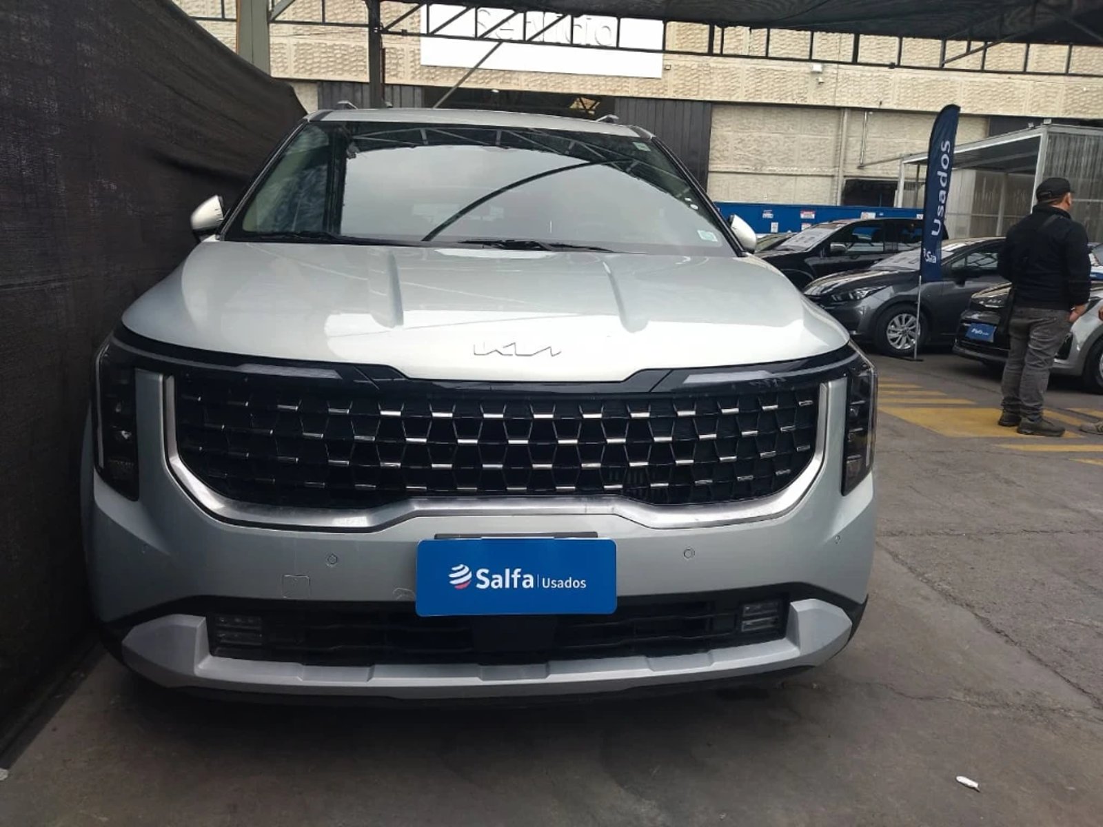 Kia Carnival 2025 - Foto 2 de 20