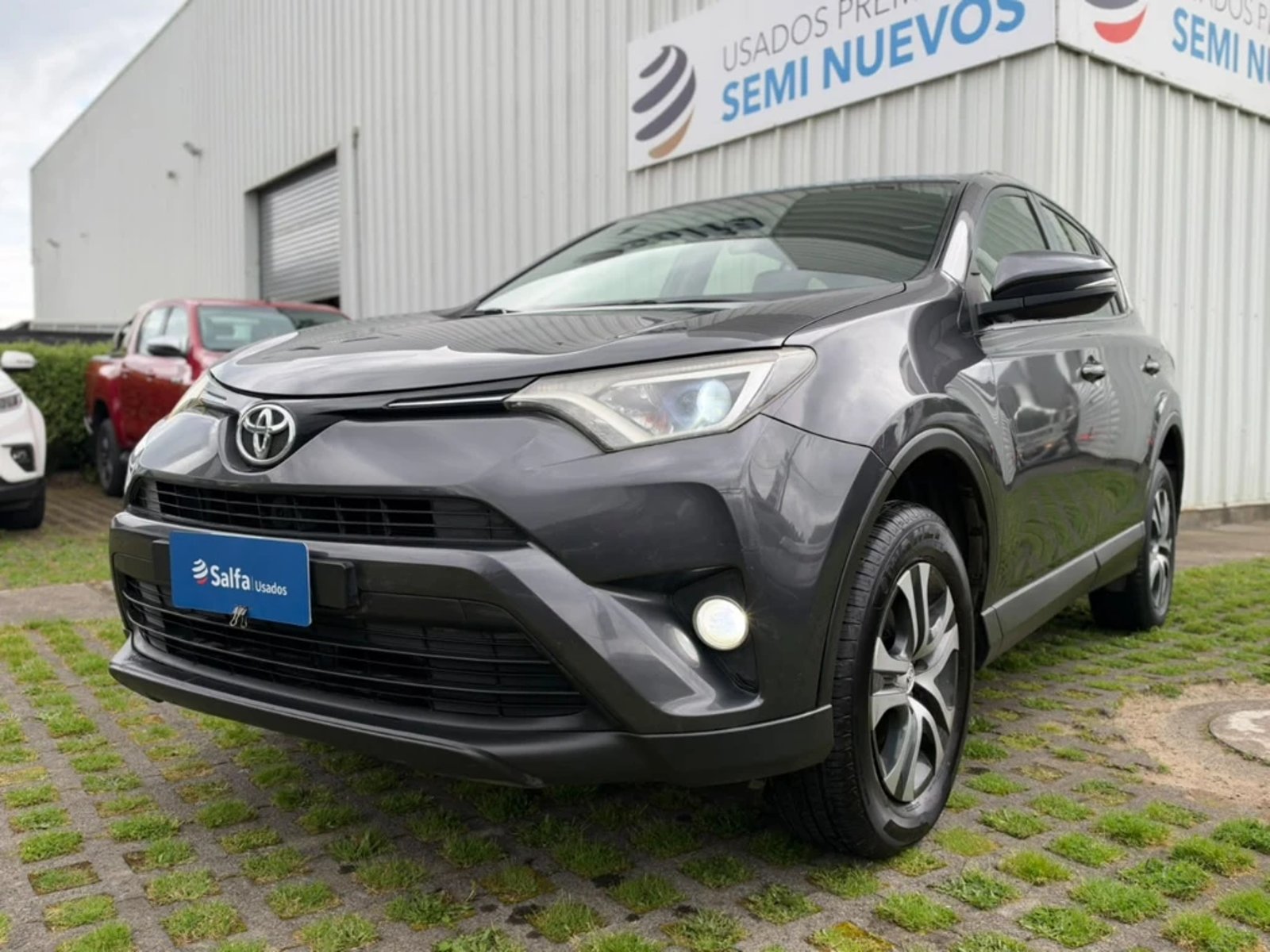 Toyota RAV4 2017