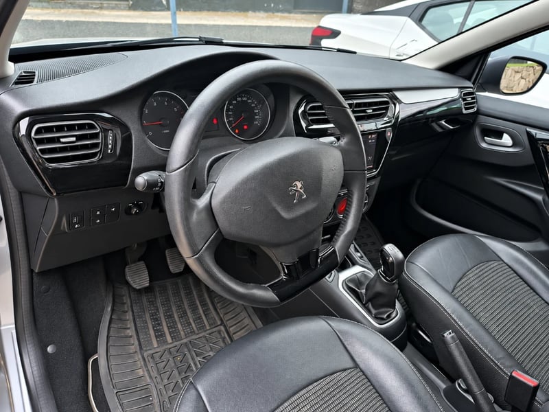 Peugeot 301 2022 - Imagen 12 de 20