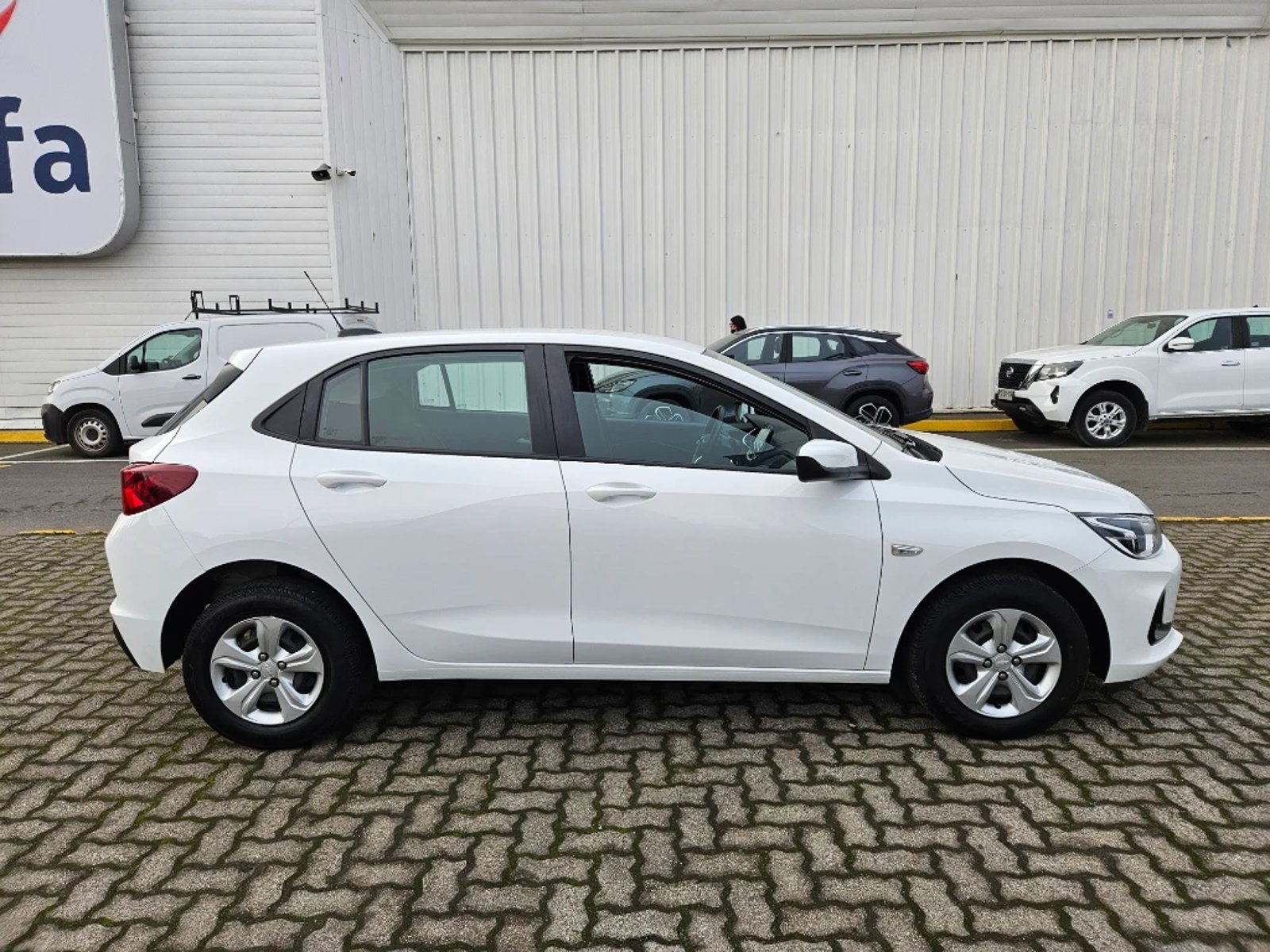 Chevrolet Onix 2024 - Imagen 4 de 20