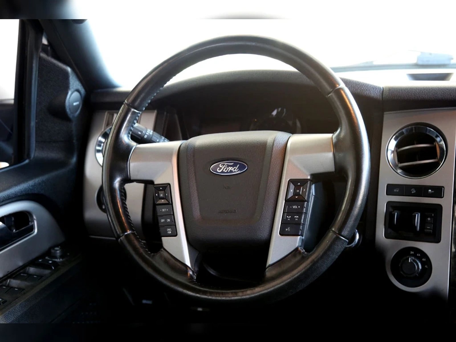 Ford EXPEDITION 3.5 LIMITED 4WD AT 5P 2018 - Imagen 17 de 20