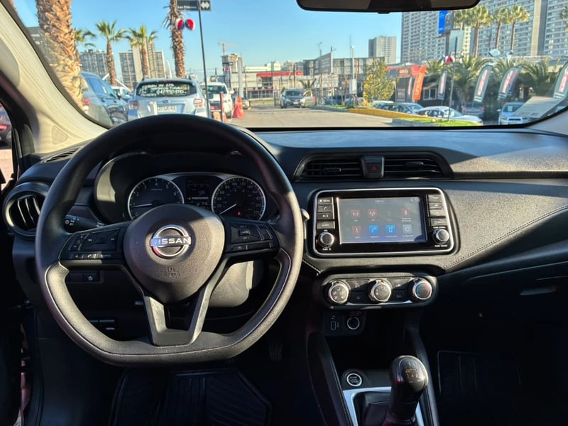 Nissan Versa 2025 - Imagen 11 de 20
