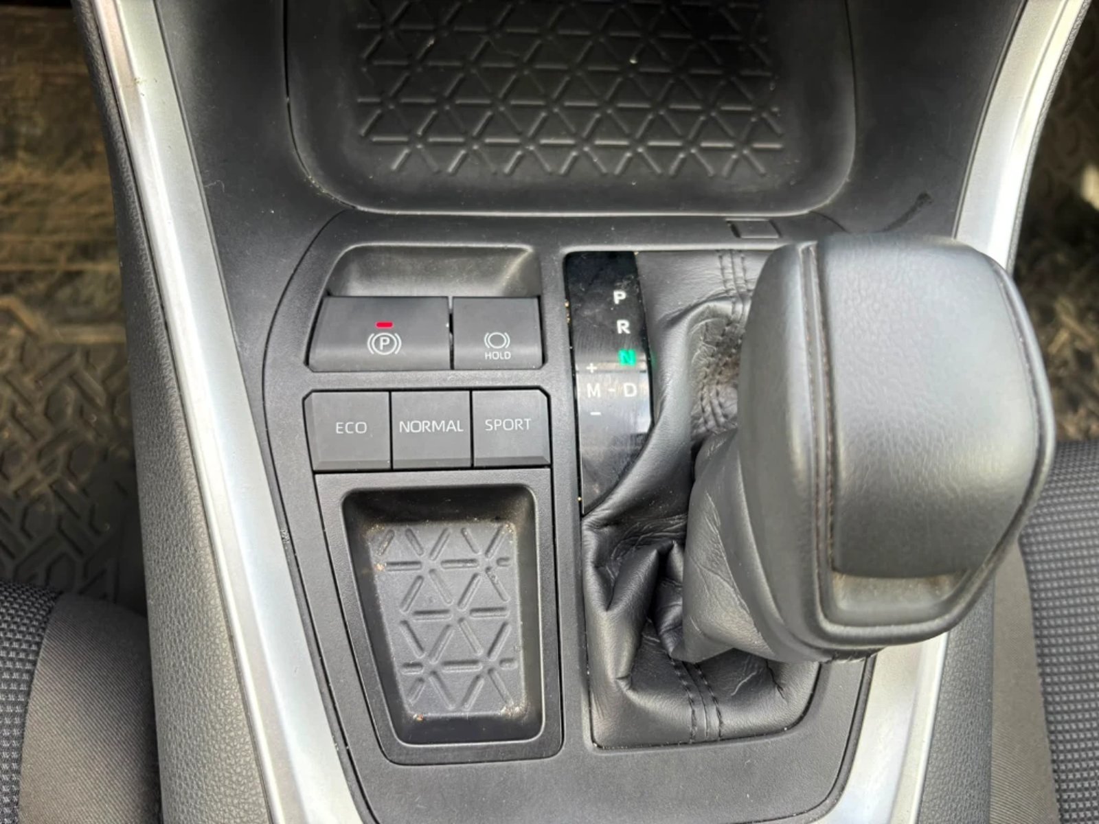 Toyota Rav4 2025 - Imagen 19 de 20