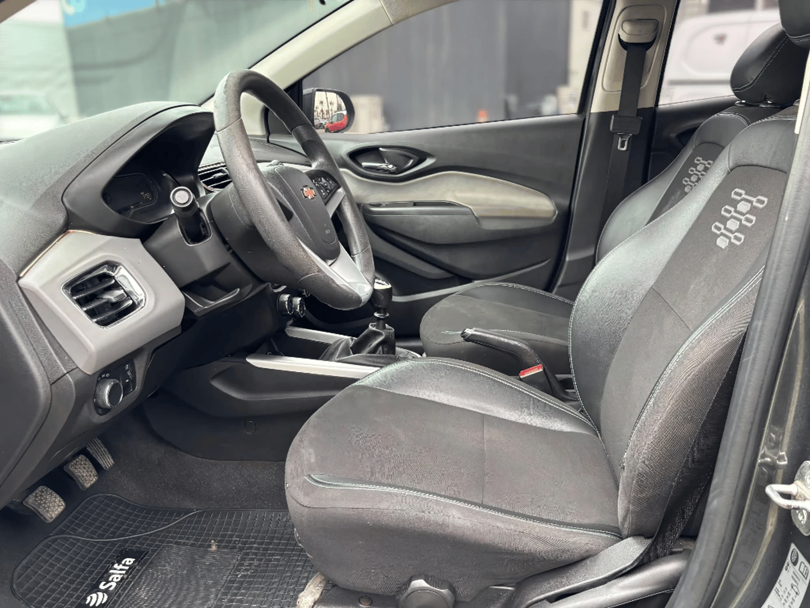 Chevrolet Onix 2019 - Imagen 12 de 20