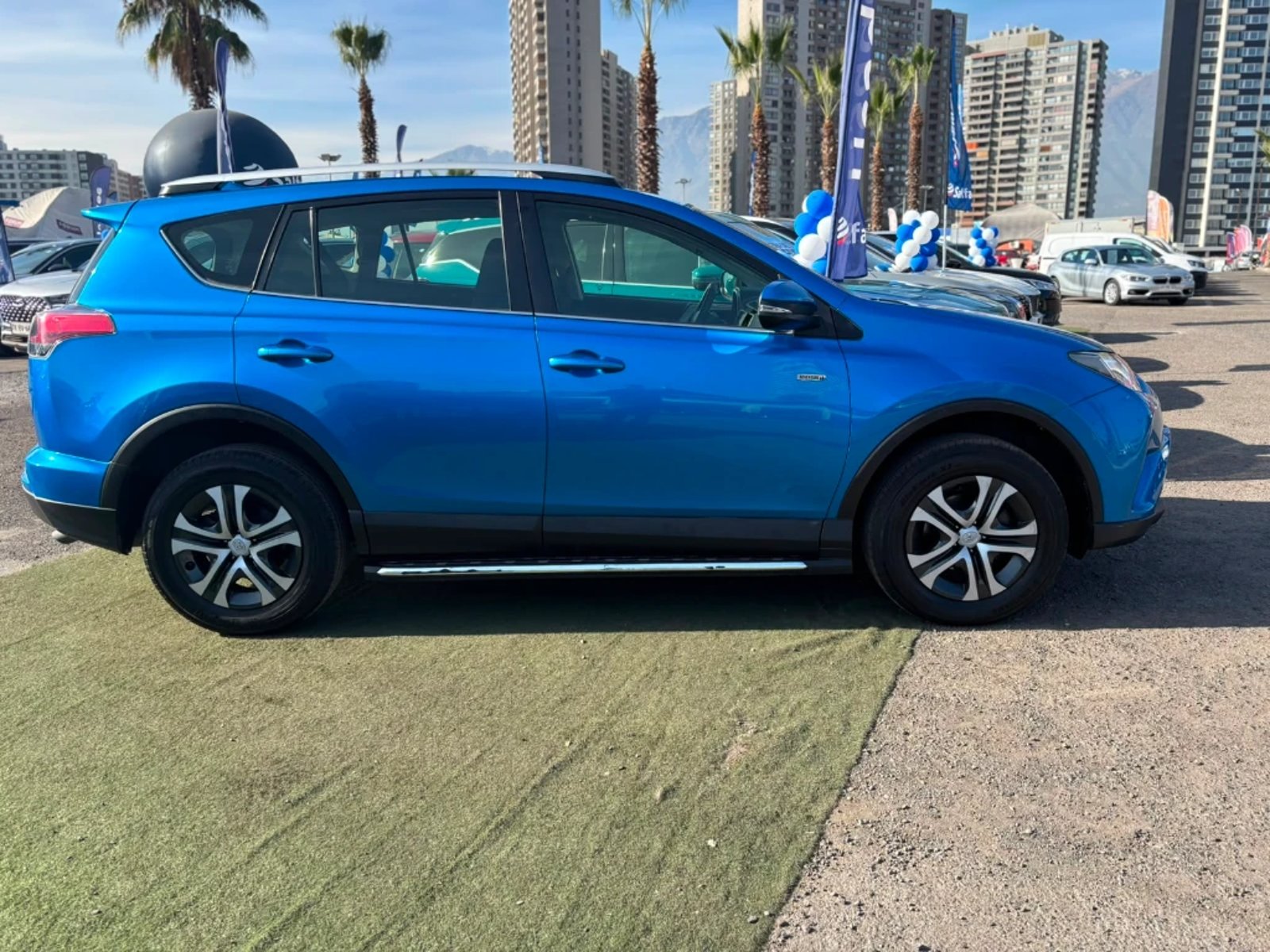 Toyota RAV4 2.0 STANDARD 4X2 AT 5P 2019 - Foto 4 de 20