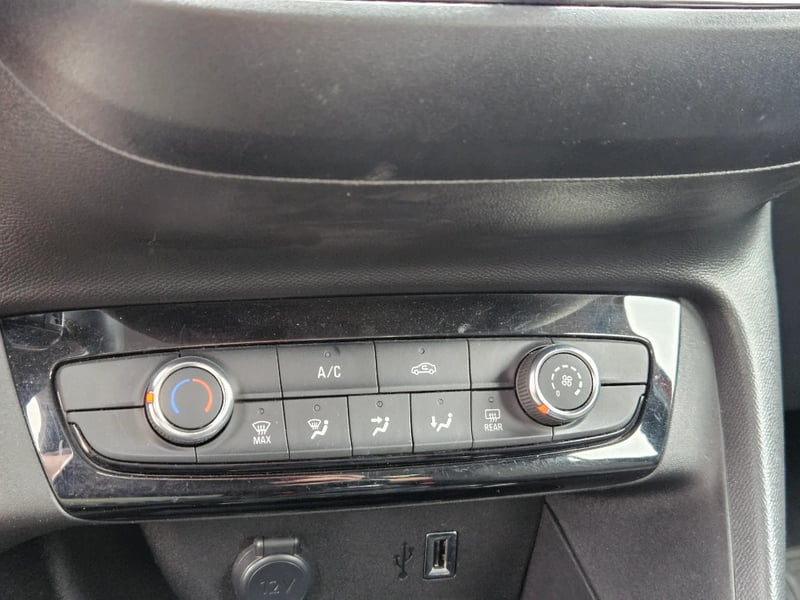 Opel Corsa 2024 - Imagen 19 de 20