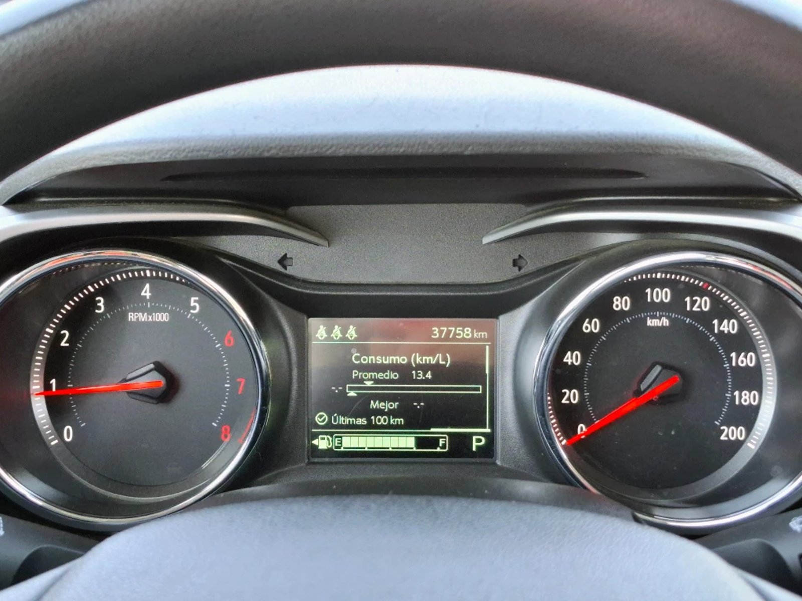 Chevrolet Tracker 2025 - Imagen 15 de 20