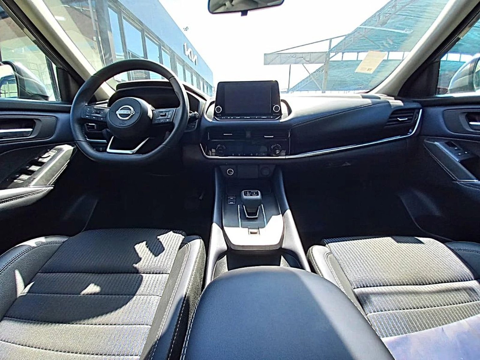 Nissan QASHQAI 1.3T ADVANCE 2WD CVT AT 5P 2025 - Imagen 16 de 20