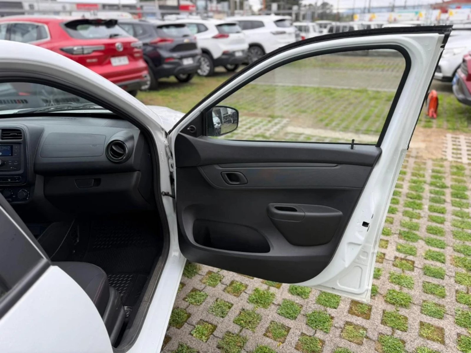 Renault Kwid 2023 - Imagen 18 de 20