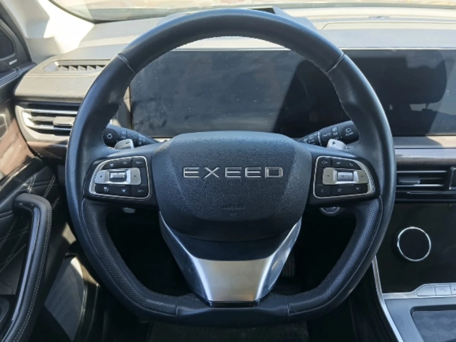 Exeed Vx 2024 - Imagen 13 de 16