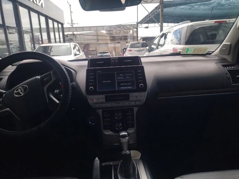 Toyota Land cruiser prado 2024 - Imagen 10 de 20