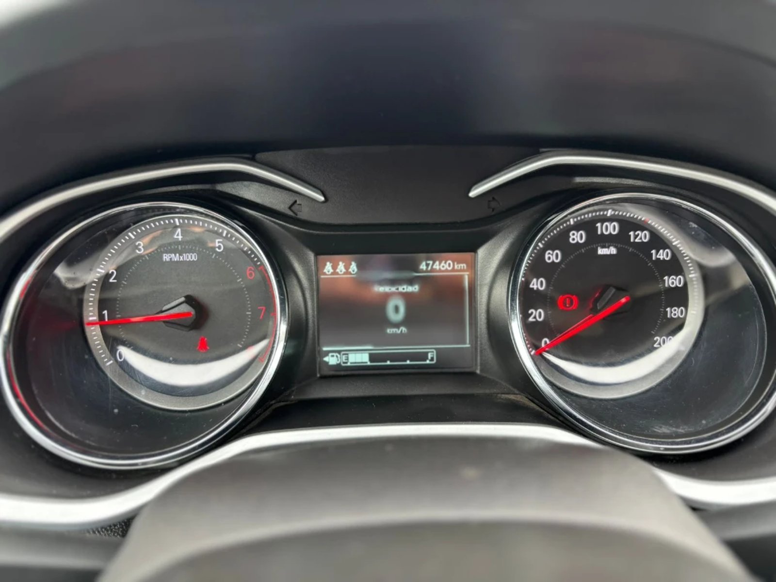 Chevrolet ONIX 1.0T LTZ 4X2 MT 5P 2022 - Imagen 16 de 20