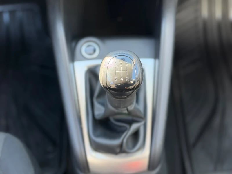 Nissan Versa 2025 - Imagen 16 de 20